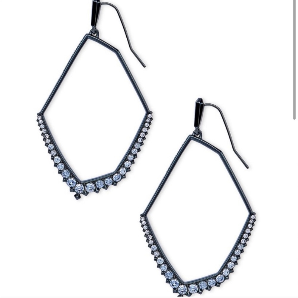 NWT/NIB Kendra Scott “Nell” Earrings